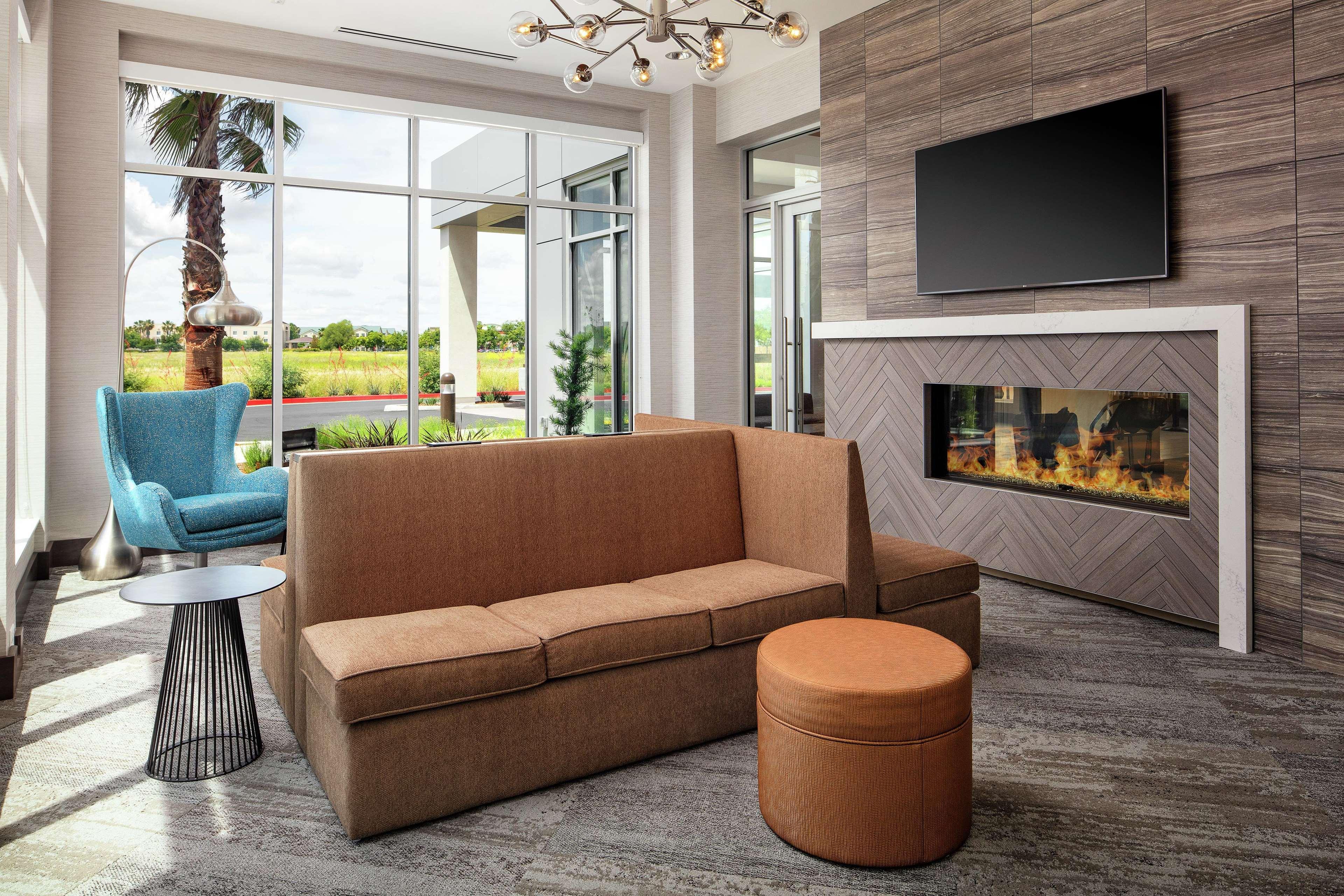 Hilton Garden Inn Sacramento Airport Natomas Εξωτερικό φωτογραφία
