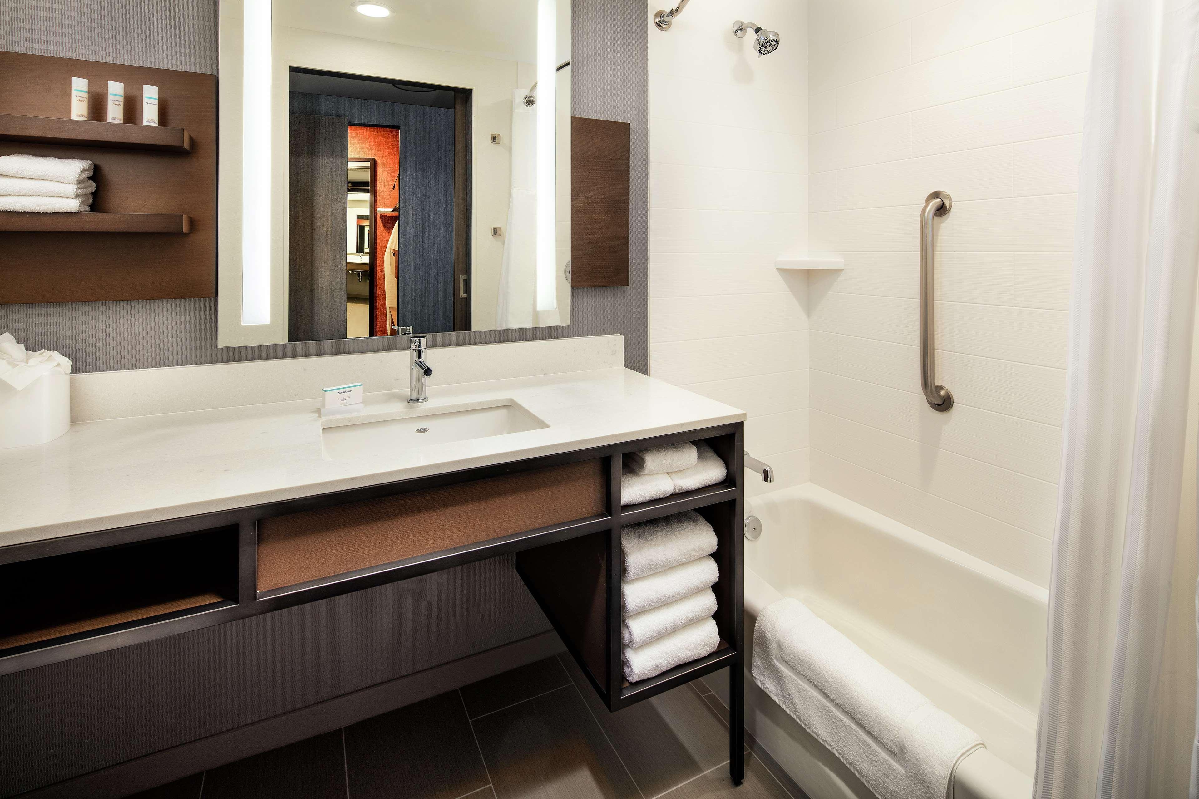 Hilton Garden Inn Sacramento Airport Natomas Εξωτερικό φωτογραφία